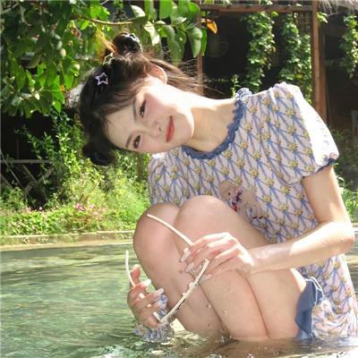 读我心后，娘亲带着姐姐们火力全开